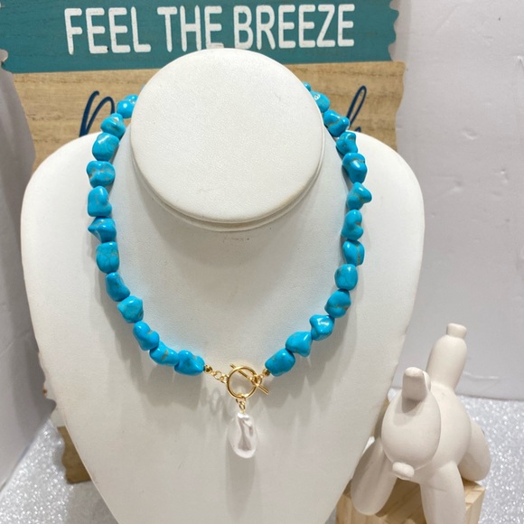 NEW ARRIVAL CHUNKY STATEMENT NECKLACE - Picture 6 of 8